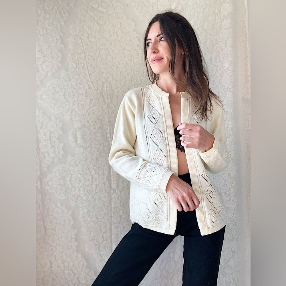 Vintage 80s Cream Crochet Knit Open Front Cardigan Sweater